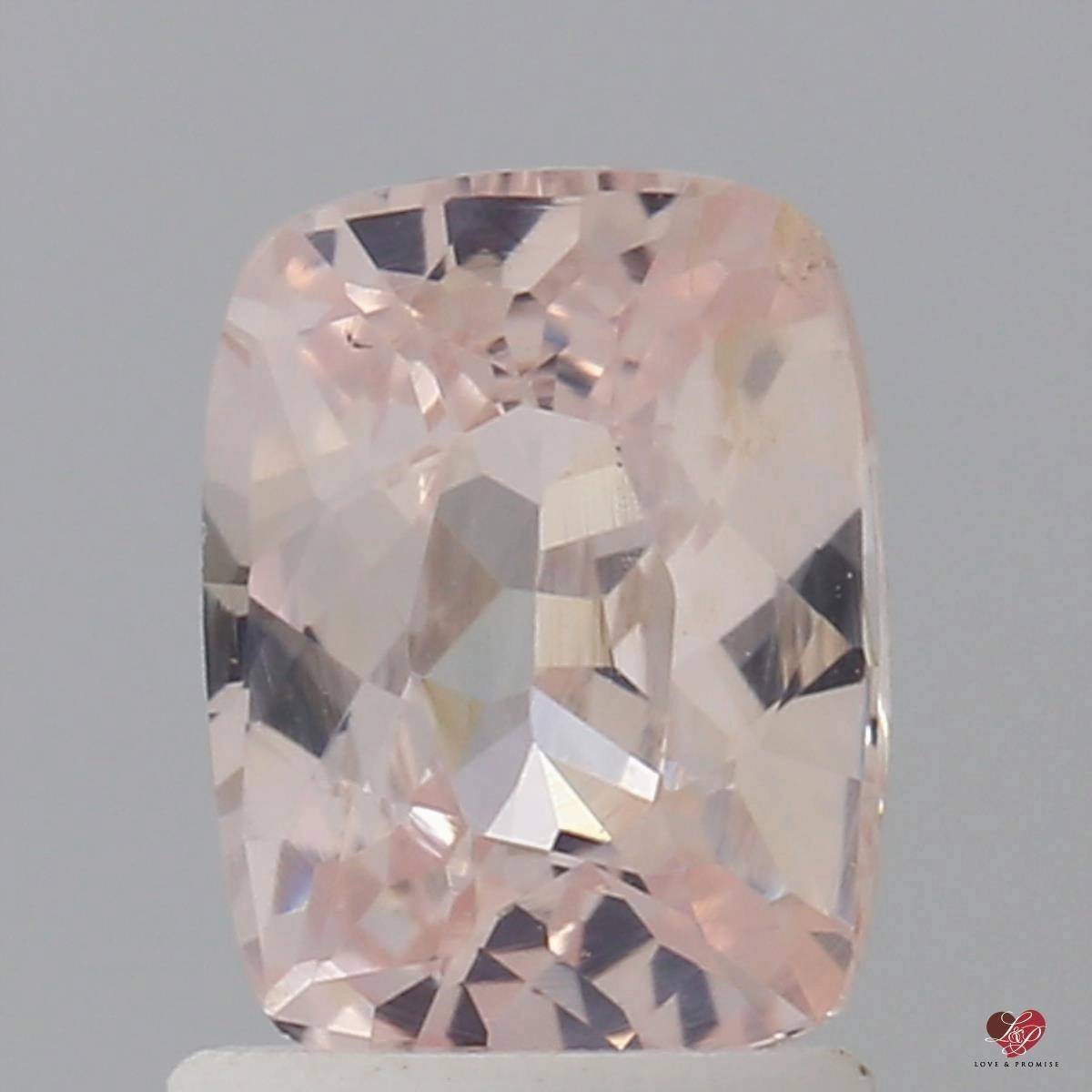 1.51cts Rectangle Cushion Light Blush Peach Champagne Sapphire