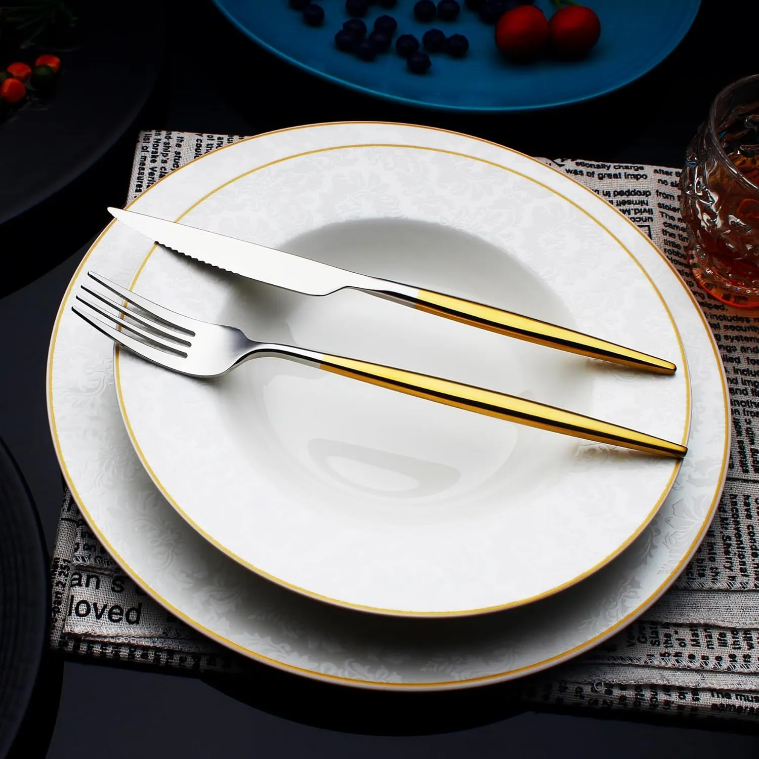 20 Piece Luxury Silverware Set for 4 Golden Handle Mirror-Polished 18/10 Stainless Steel Heavy Flatware Set Modern Cutlery Set Knife/Fork/Spoon with Gifts for Home & Hotel