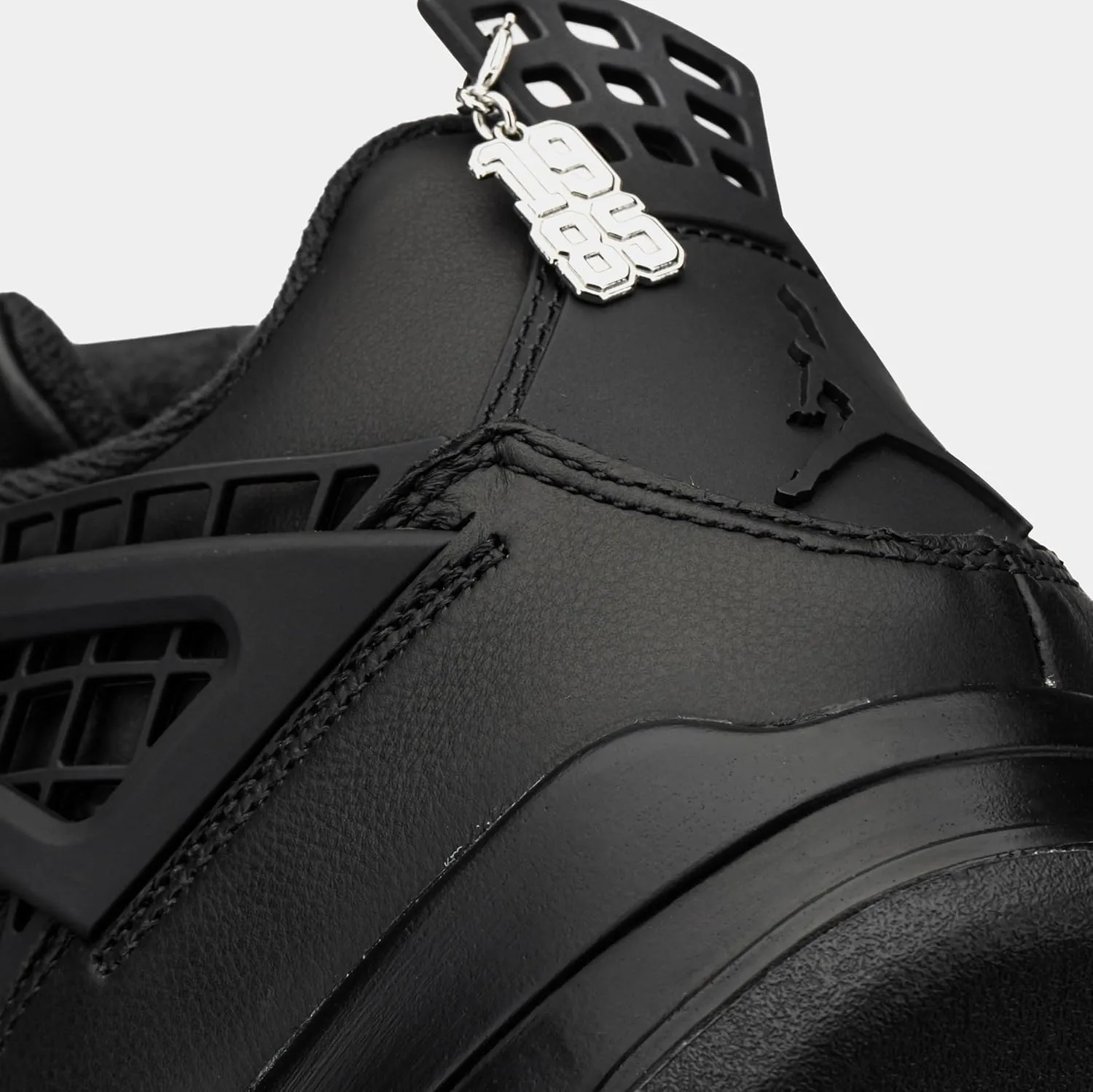 Air Jordan 4 Retro Net Womens Lifestyle Shoes (Black/Black/Metallic Silver)