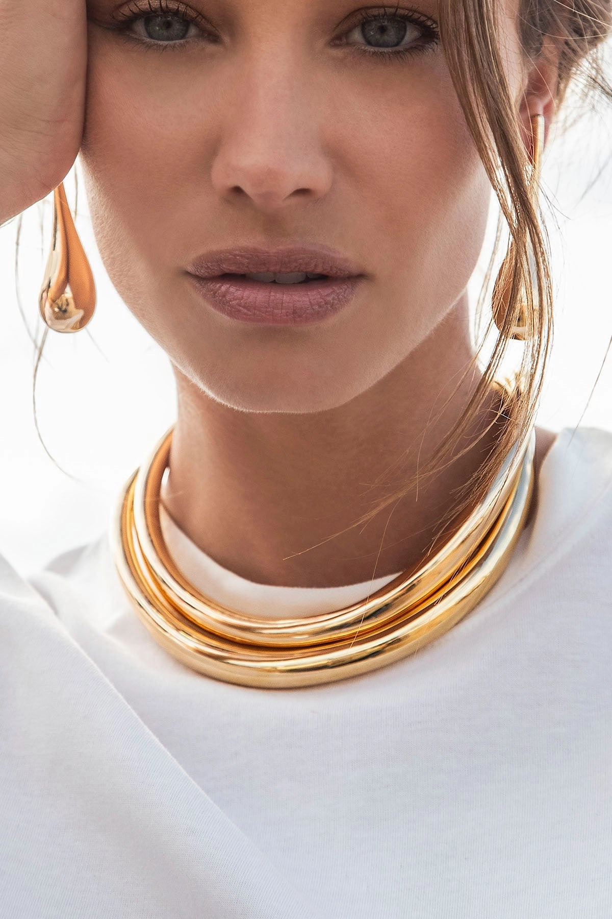 Bold Choker