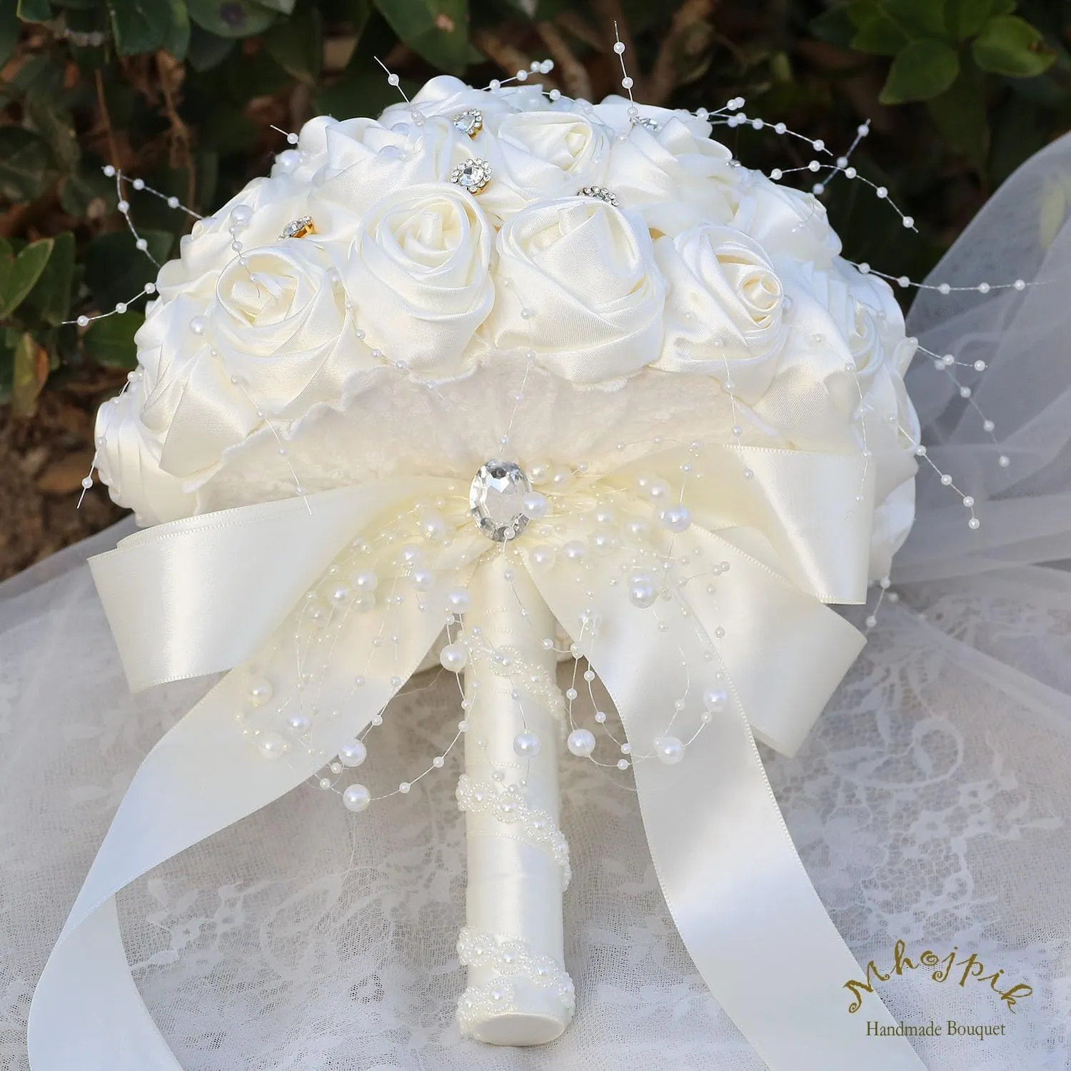 Bridal Wedding Bouquet Round Bling Brooch Bouquet Throw Toss Artificial Rose Flower Bunch for Bride Bridesmaid Wedding Quinceanera(Ivory, 6.3")