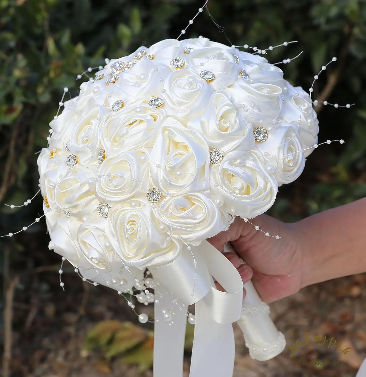Bridal Wedding Bouquet Round Bling Brooch Bouquet Throw Toss Artificial Rose Flower Bunch for Bride Bridesmaid Wedding Quinceanera(Ivory, 6.3")