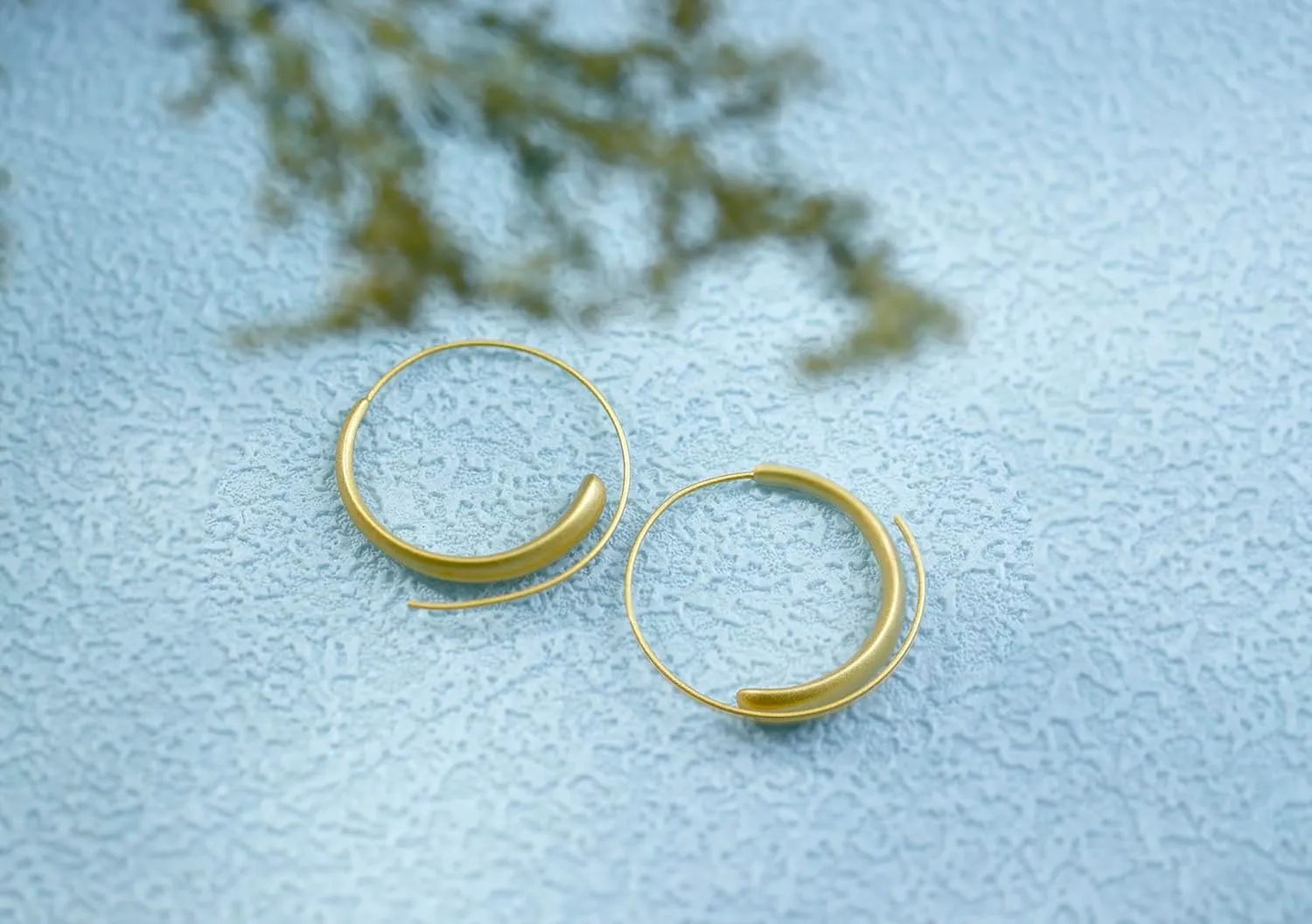 Classcial 18K Plated Large Round Statement Jewelry Gold Hoop Earring for Women Hypoallergenic