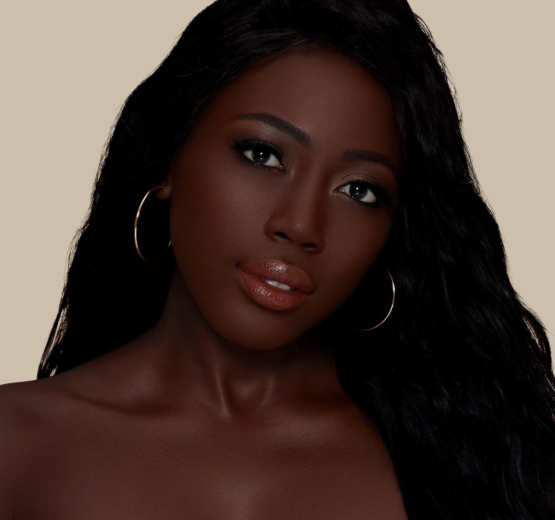 F5.80 FOUNDATION Limited quantity FLUIDITY - FULL-COVERAGE Trackable