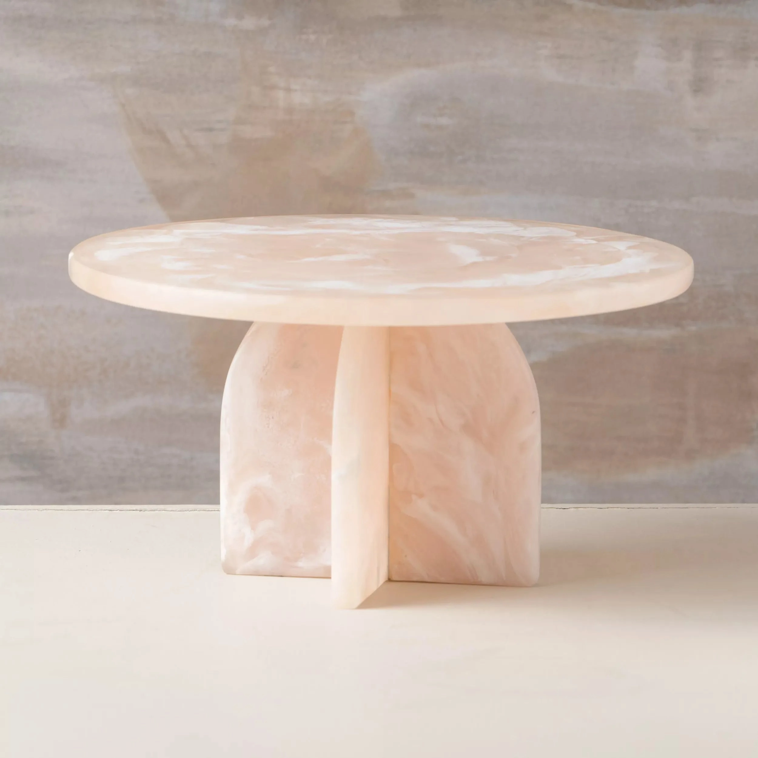 Flow Resin Cake Stand - Peach Blush