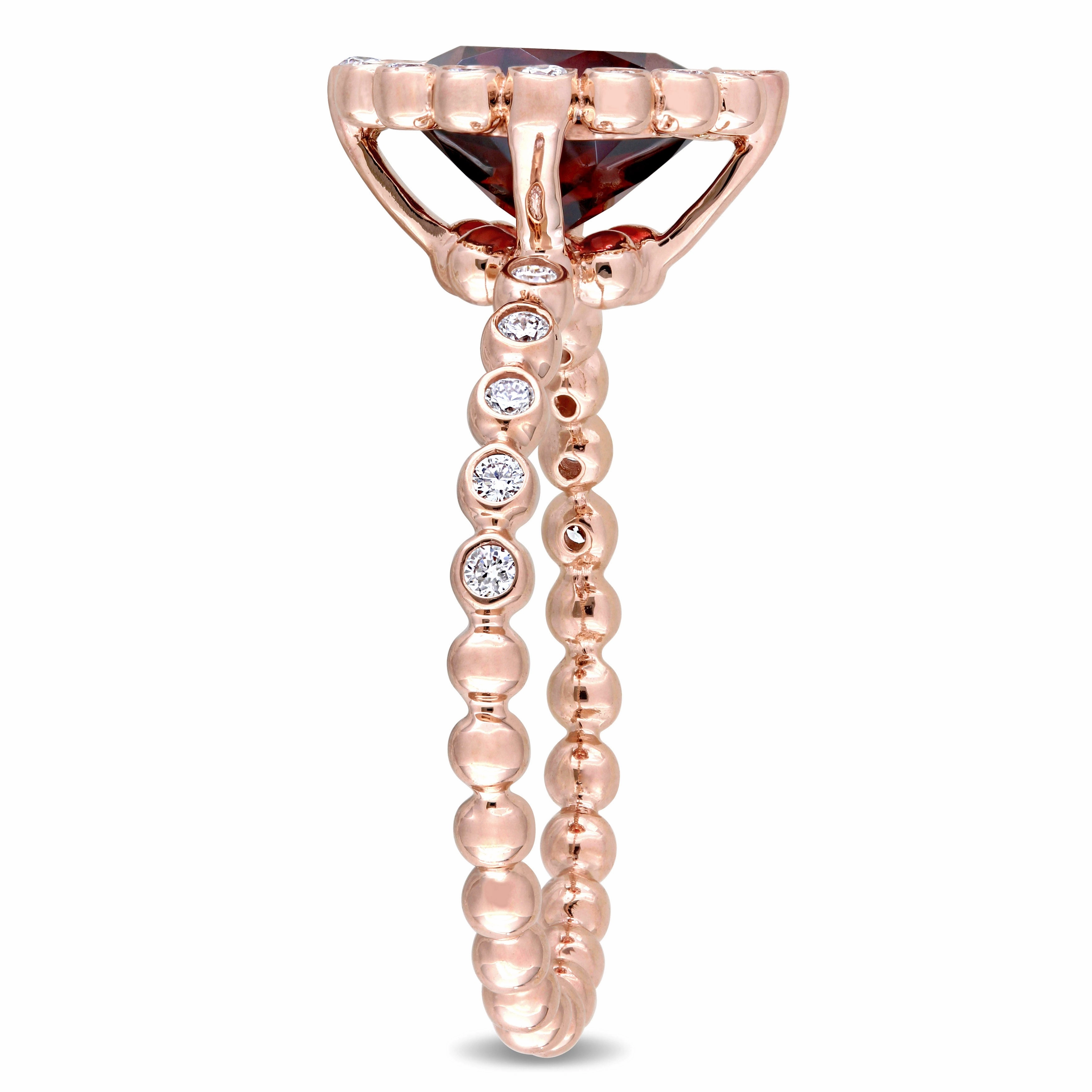 Garnet & Diamond Halo Scalloped Ring in 14k Rose Gold