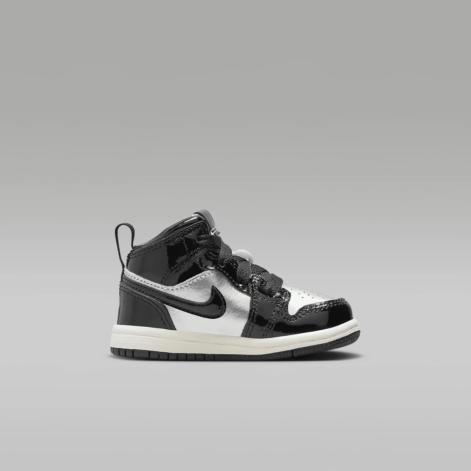 Jordan 1 Mid SE Baby/Toddler Shoes (FZ3939-001, Black/Metallic Silver/Sail/Metallic Gold)