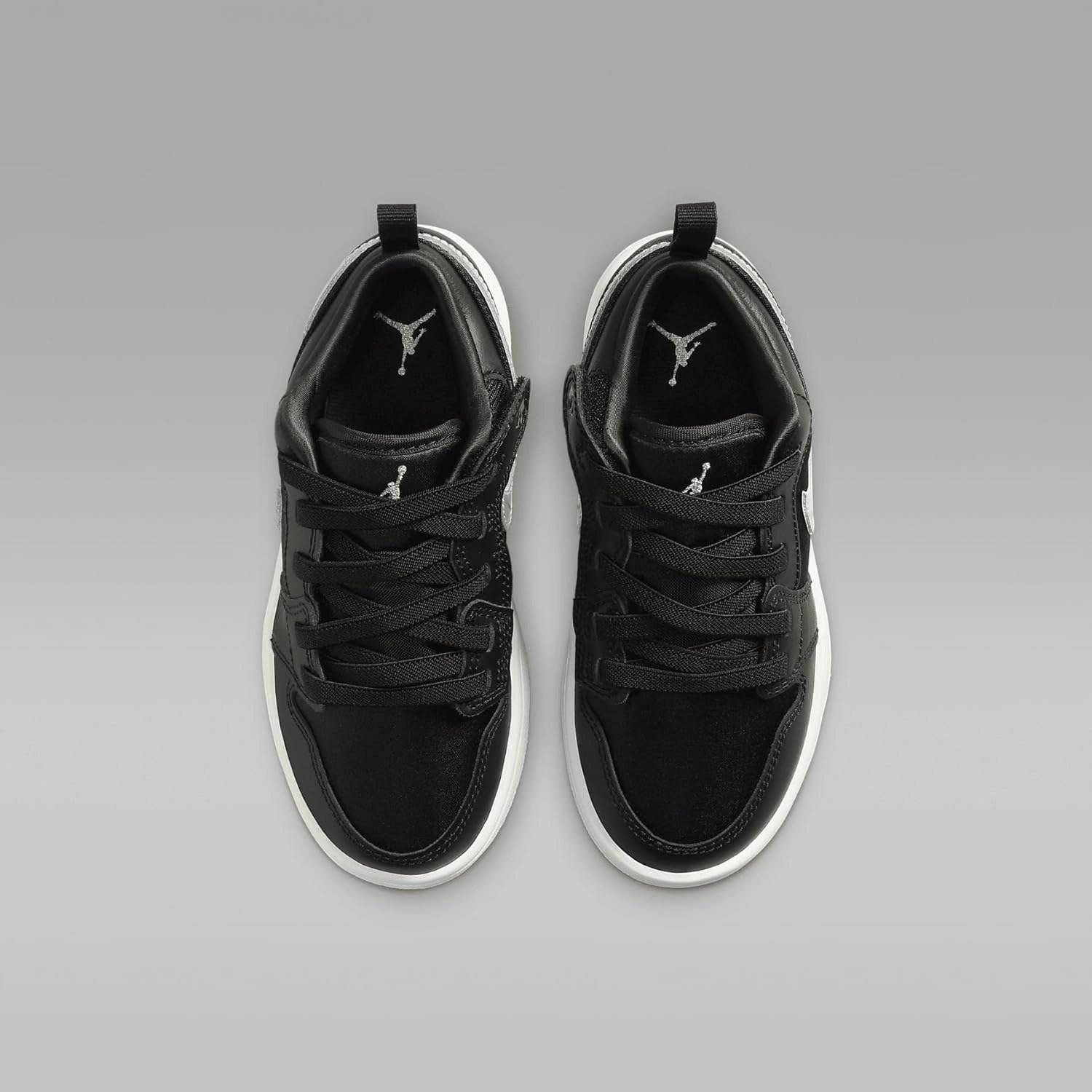 Jordan 1 Low Alt SE Little Kids' Shoes (FZ3920-001, Black/Sail/Metallic Gold/Metallic Silver)