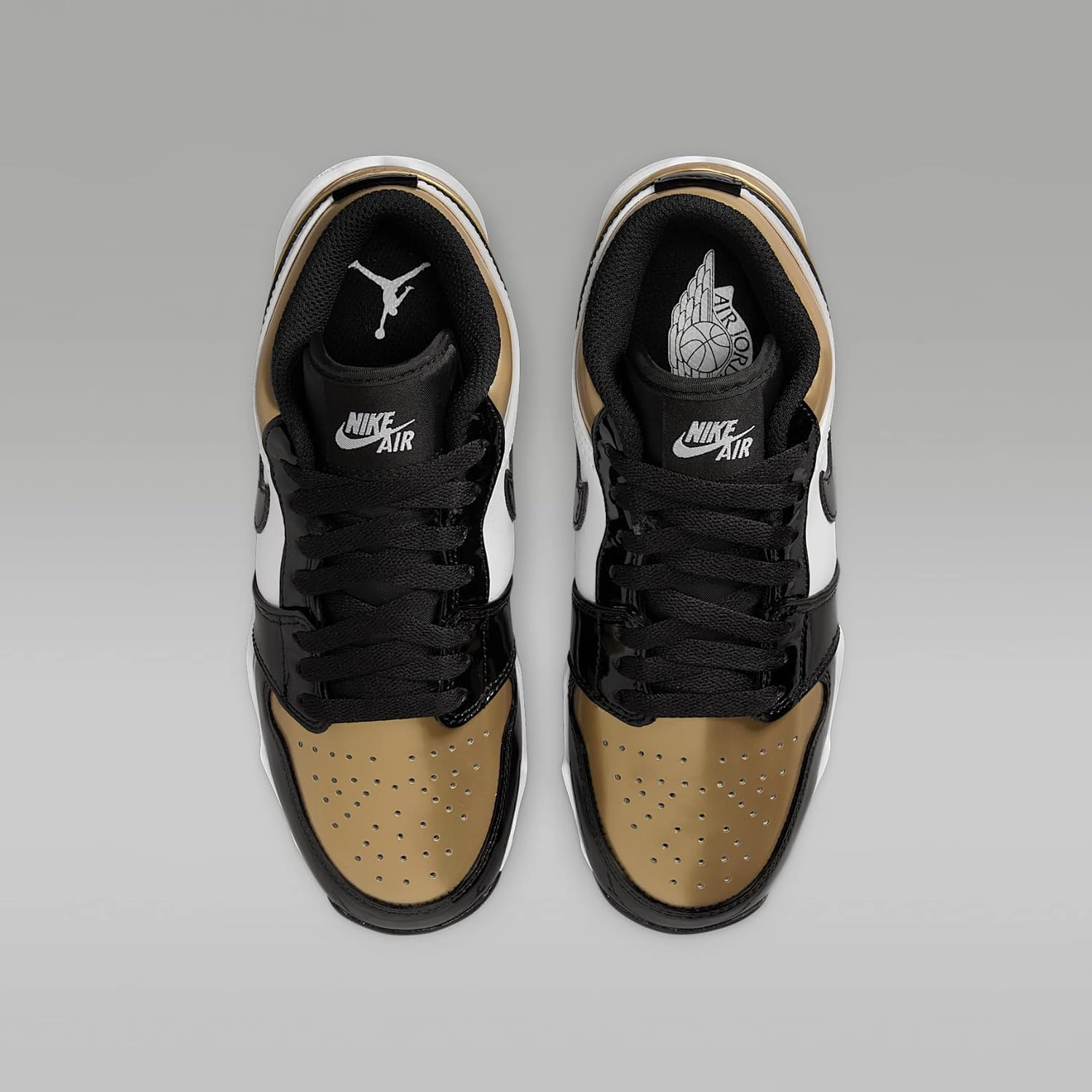 Jordan 1 Low Little/Big Kids' Cleats (HF6885-701, Metallic Gold/White/Black)