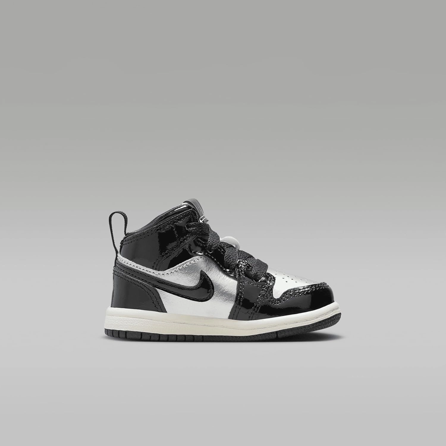 Jordan 1 Mid SE Baby/Toddler Shoes (FZ3939-001, Black/Metallic Silver/Sail/Metallic Gold)