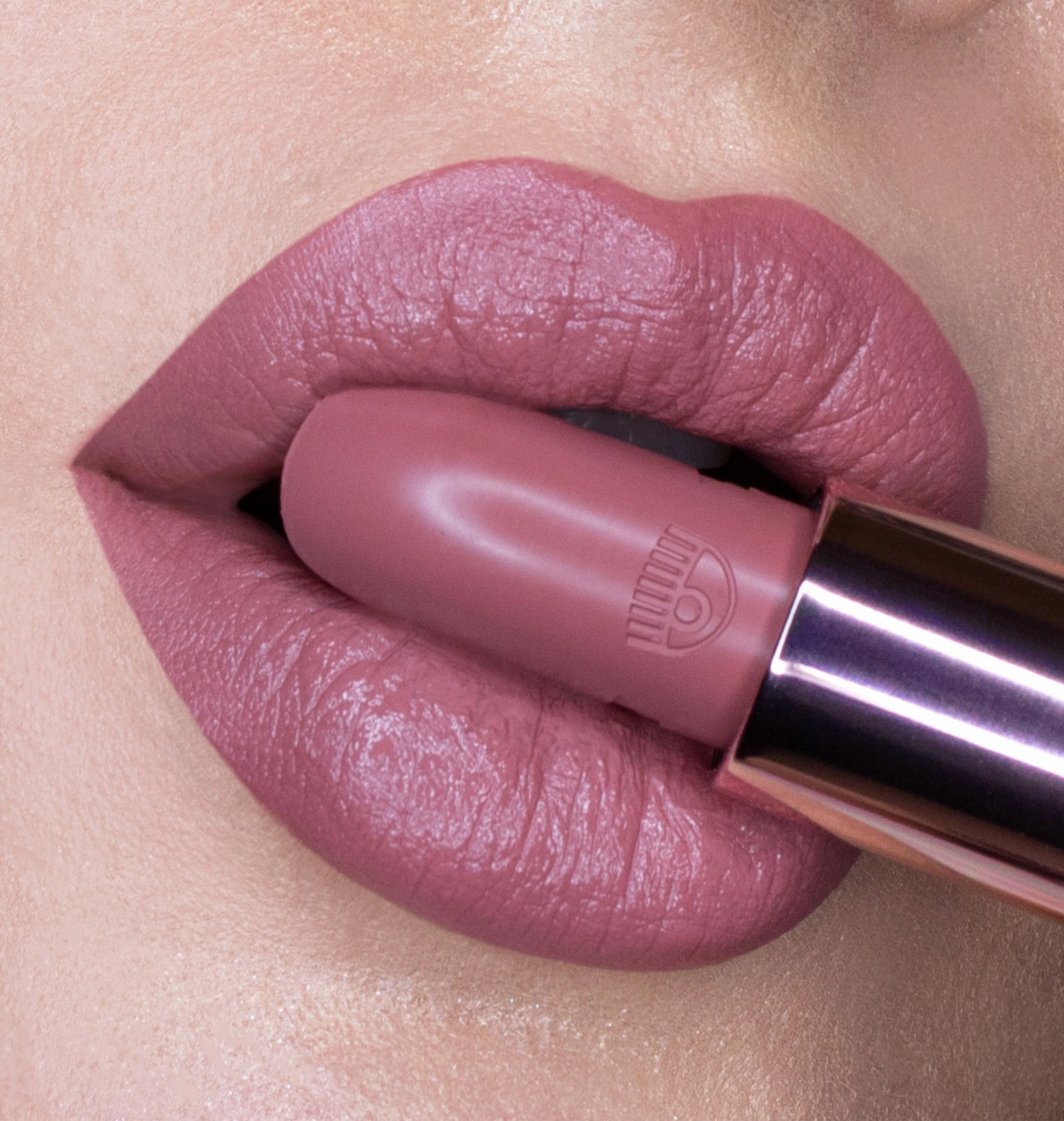 LIP KIT - KISS ESSENTIAL 05