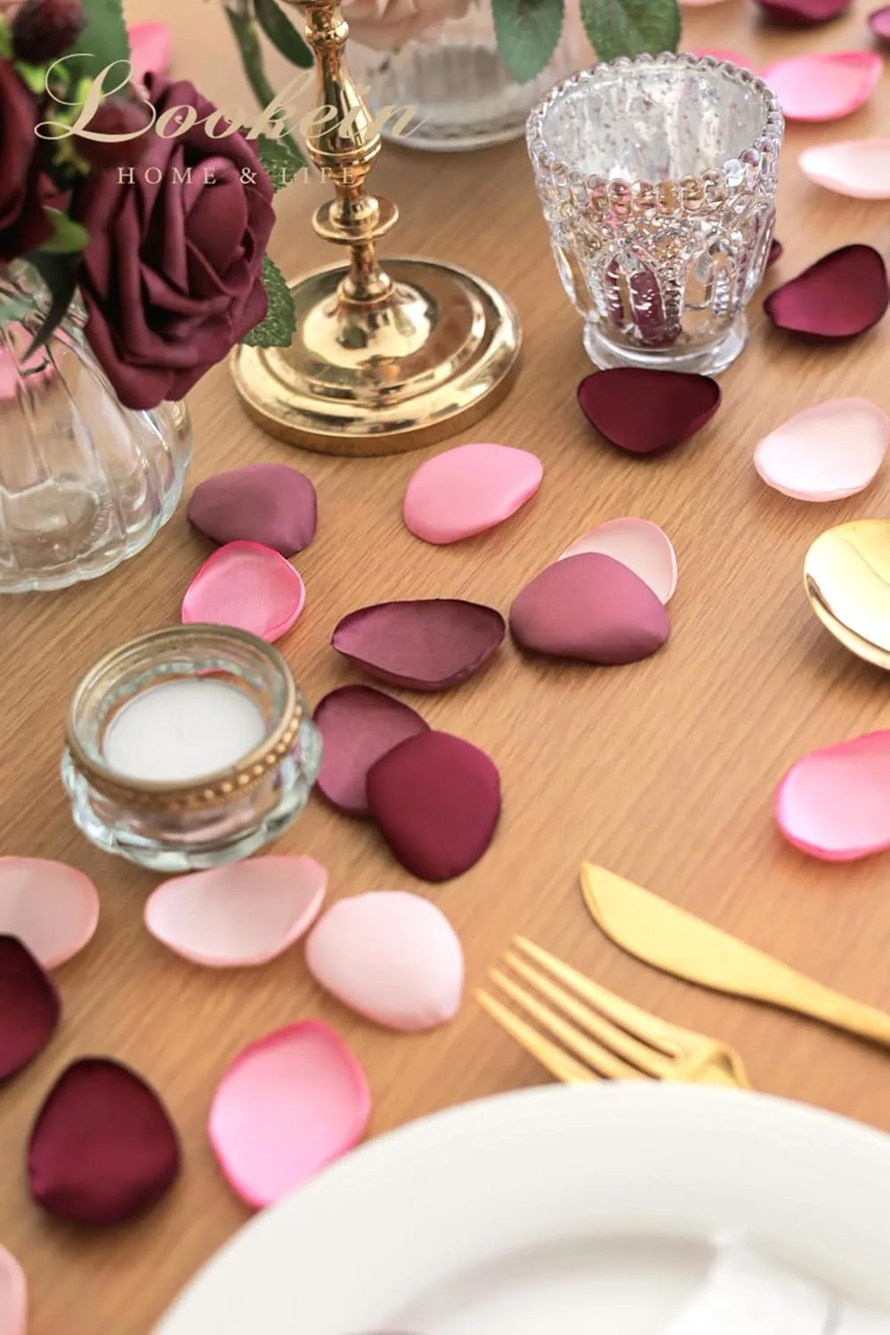 Lookein 300pcs Rose Petals Satin Flower Petals for Wedding Flower Girl Basket Table Centerpieces Aisle Runner Party Confetti Bridal Shower Dinner Wedding Decoration, Elegant Burgundy