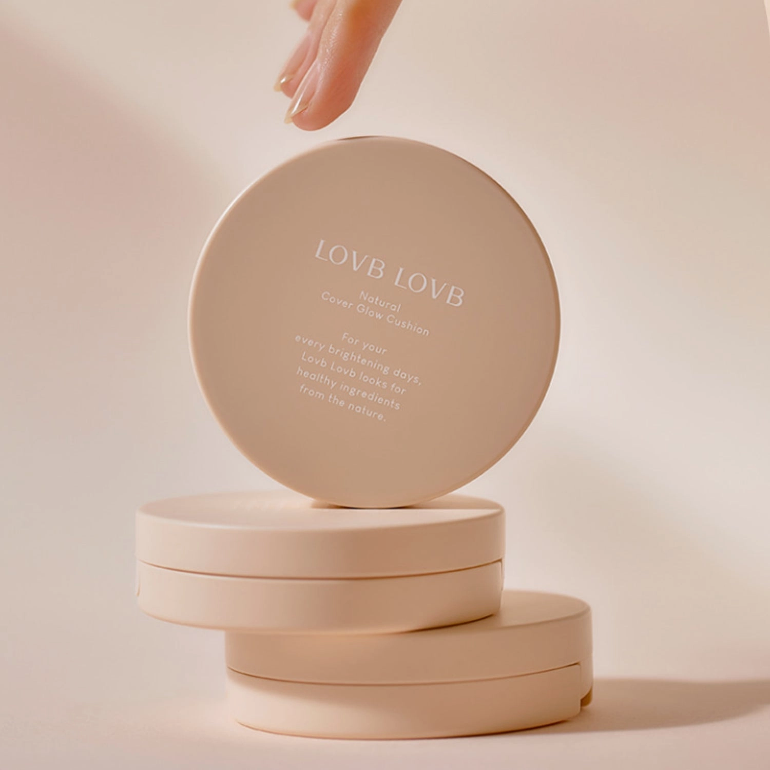LOVB LOVB Natural Cover Glow Cushion 12g 4 colors