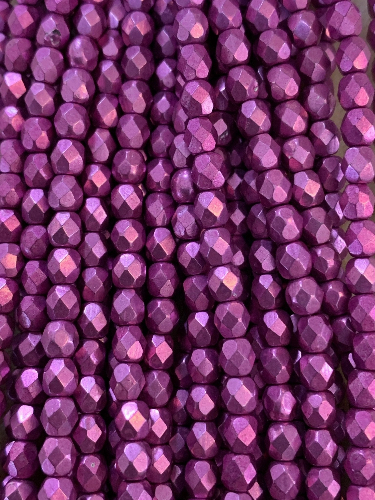 Metallic Saturated Crocus - 4mm Fire Polished Beads