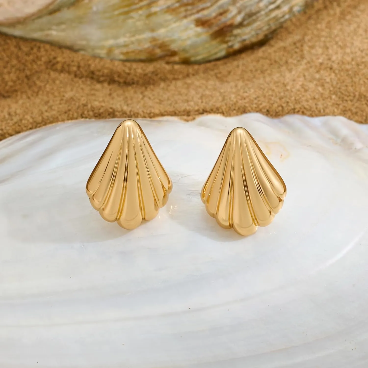 MUYAN Chunky Gold Textured Earrings for Women Trendy Minimalist Large Chunky Studs Fashion Jewelry