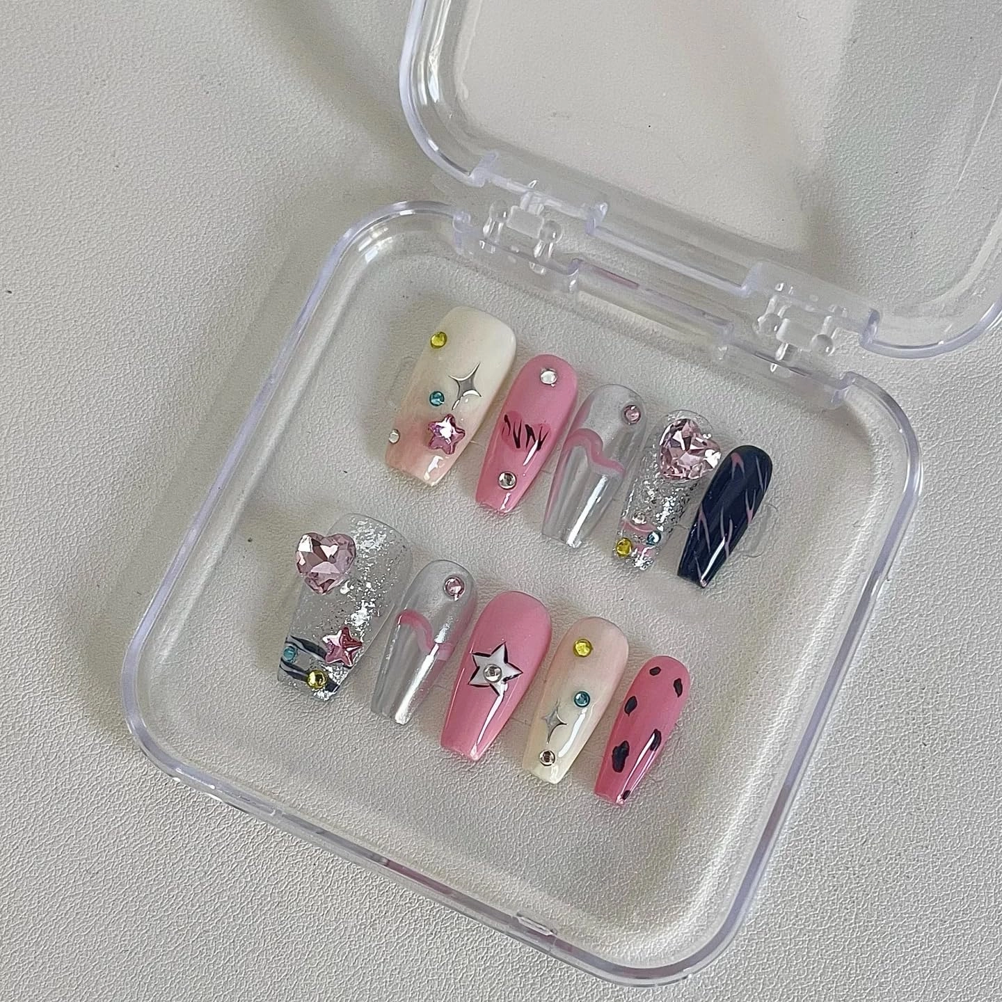 Nails Handmade Press-On Medium Long Coffin Ballerina with Pink Metallic Silver Color Y2k Graffiti 3D Design Charm Cute False Nail Tips 10 Pcs, Size M