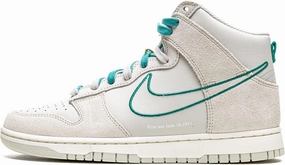 Nike Mens Dunk High SE DH0960 001 First Use - Green Noise - Size 6