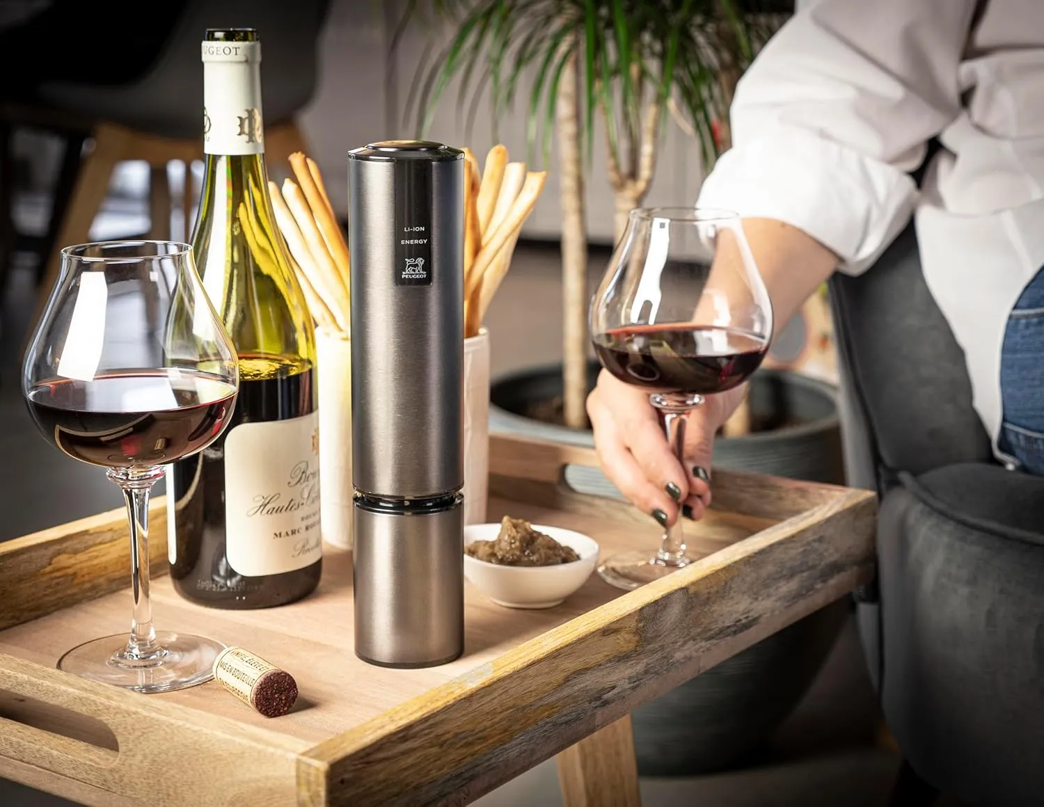 Peugeot Elis Touch Rechargeable Electric Corkscrew With Foil Cutter, Carbone