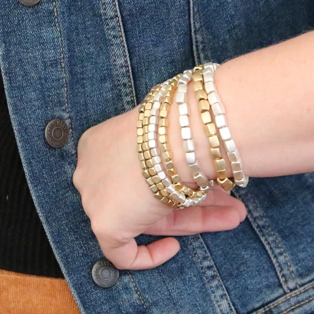 Rosemarie Collections Chunky Nugget Multi-Strand Bracelet Beads - Silver & Gold Bracelets Stack for Casual & Formal Wear - Stylish Gold Beaded Bracelets for Women (Set of 7)