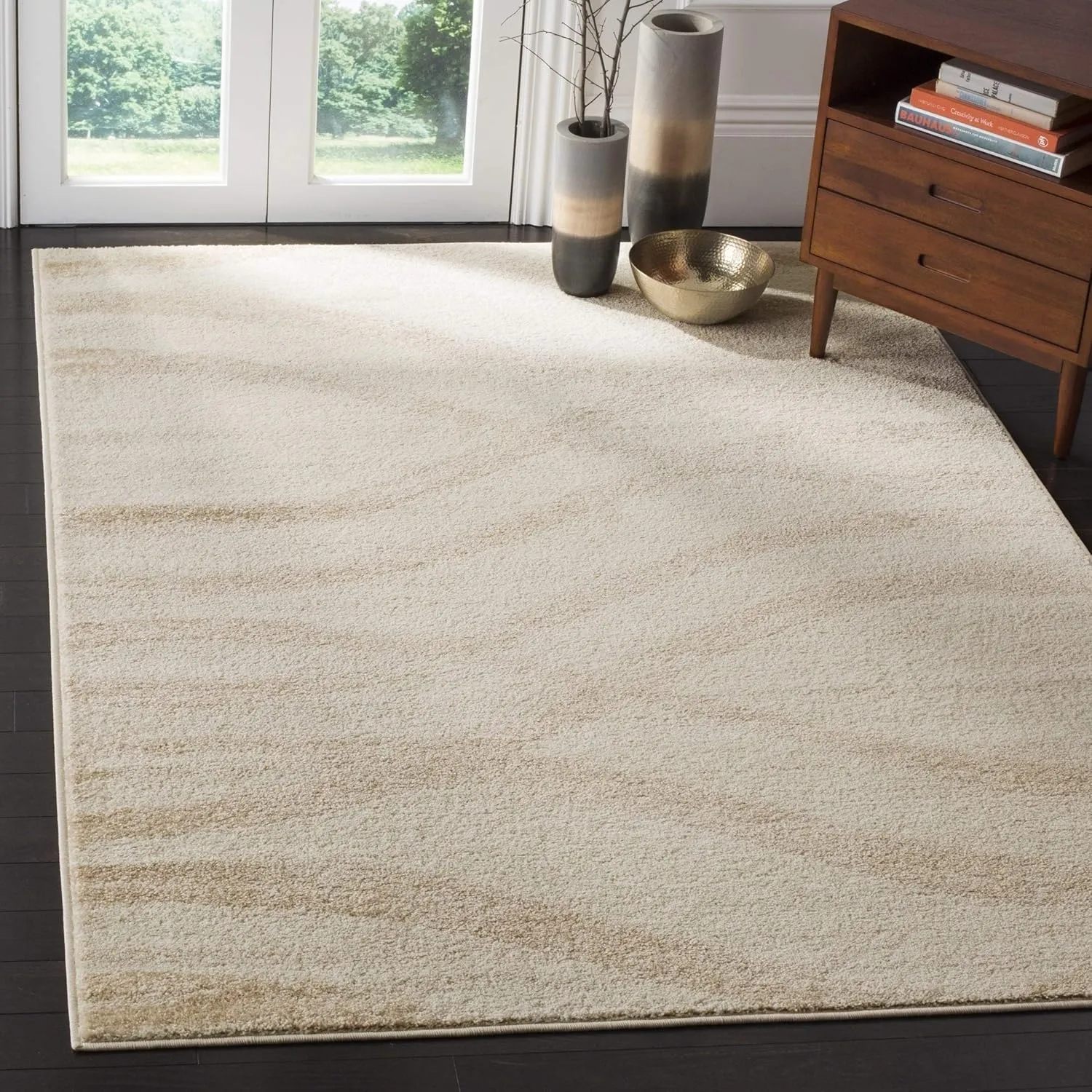 SAFAVIEH Adirondack Collection Area Rug - 9' x 12', Cream & Champagne, Modern Wave Distressed Design, Non-Shedding & Easy Care, Ideal for High Traffic Areas in Living Room, Bedroom (ADR125W)