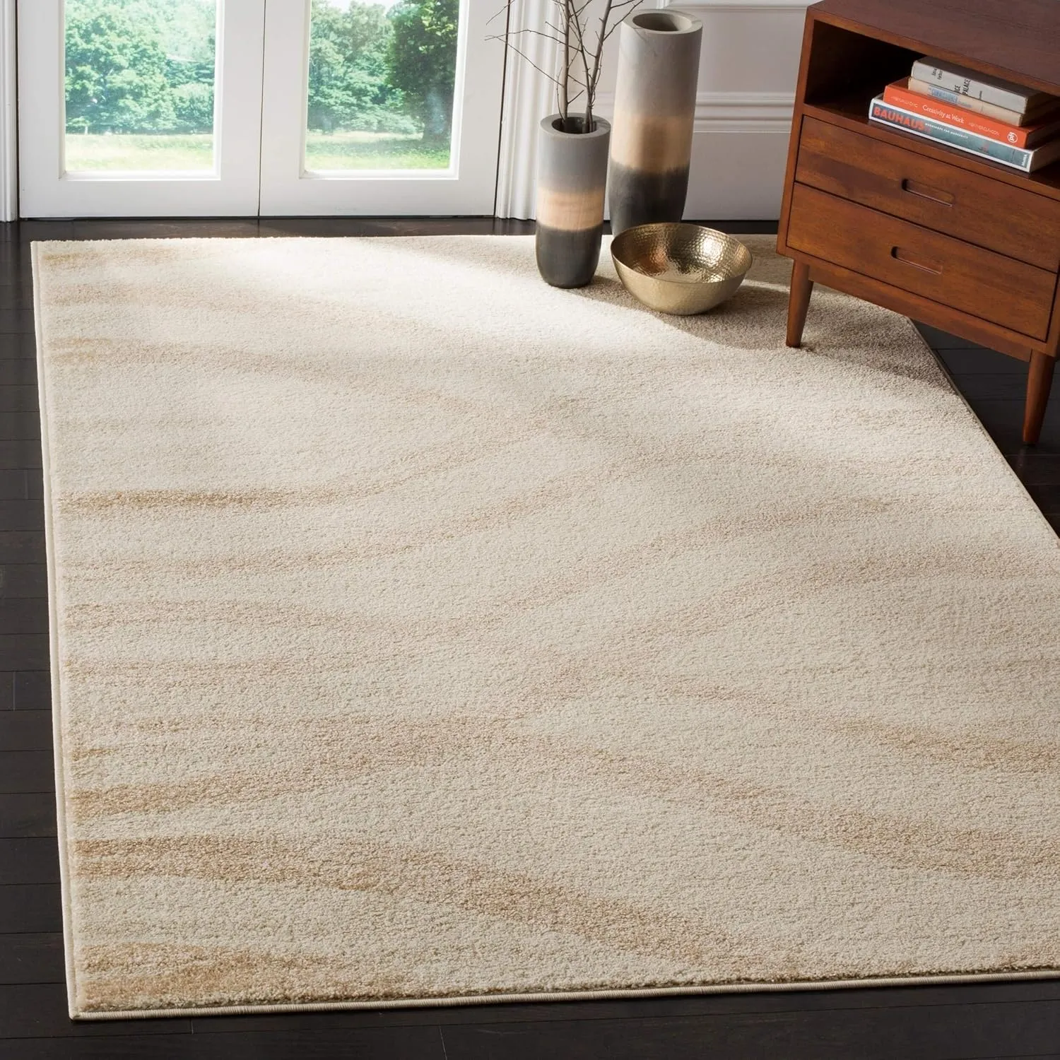 SAFAVIEH Adirondack Collection Area Rug - 9' x 12', Cream & Champagne, Modern Wave Distressed Design, Non-Shedding & Easy Care, Ideal for High Traffic Areas in Living Room, Bedroom (ADR125W)