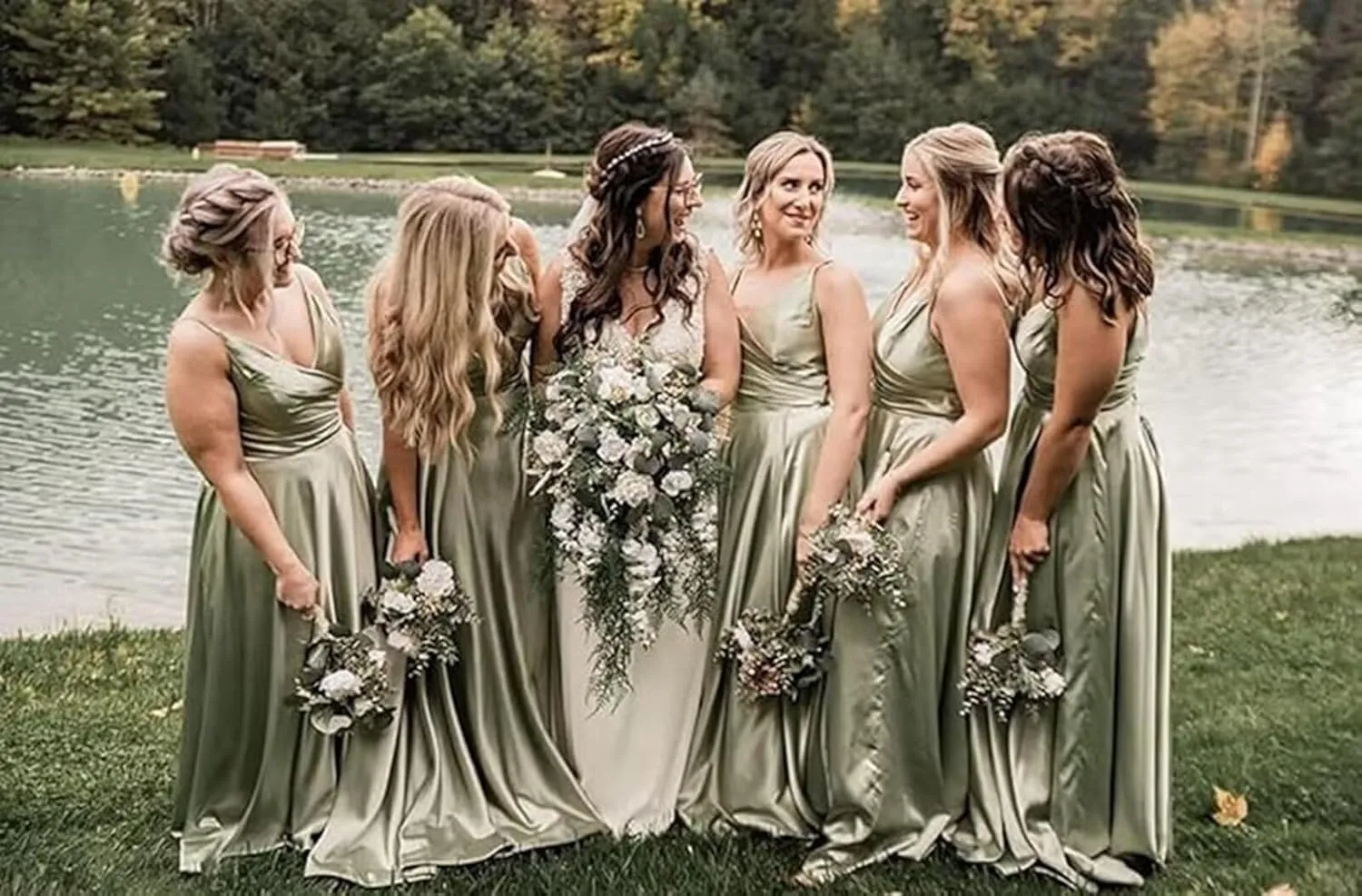 Satin Bridesmaid Dresses for Women Prom Dresses 2025 V-Neck A-Line Formal Wedding Guest Dress with Slit LNL054
