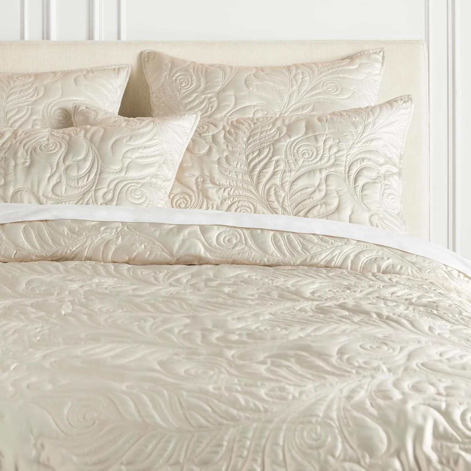 Z Gallerie Peacock Bedding King Shams Set, Luxury Charmeuse Pillow Covers, Envelope Closure Design Machine Washable Decorative Bedding Set of 2 in Champagne